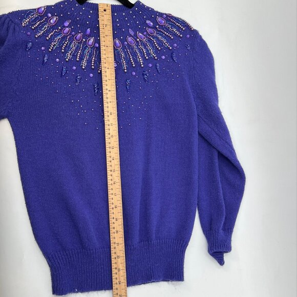 Vintage Tradition Beaded Sweater - Picture 5 of 6